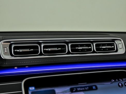 Used 2022 Mercedes-Benz Maybach S 580 4MATIC image 36