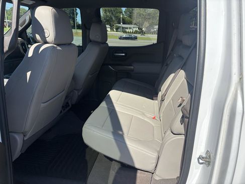 Used 2019 Chevrolet Silverado 1500 LTZ AWD/4WD image 8