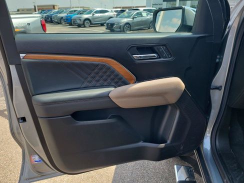 New 2026 GMC Canyon Denali AWD/4WD image 16