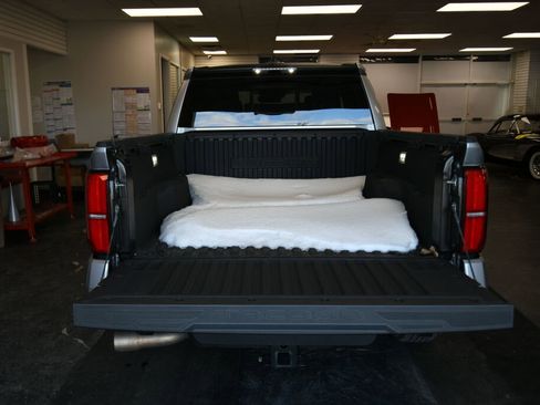 Used 2024 Toyota Tacoma SR5 image 21