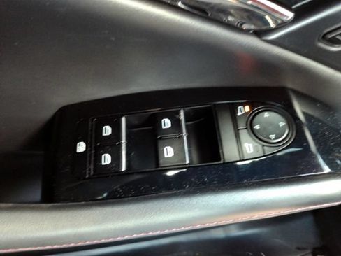 Used 2023 MAZDA CX-30 AWD 2.5 S w/ Preferred Package image 33