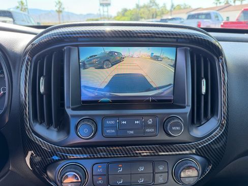 Used 2018 Chevrolet Colorado ZR2 AWD/4WD image 11