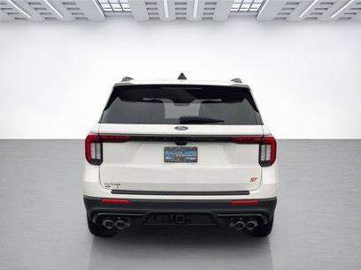 New 2026 Ford Explorer ST w/ Sun And Sound Package