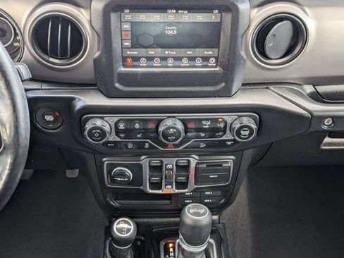 Used 2020 Jeep Wrangler Unlimited Sport image 7