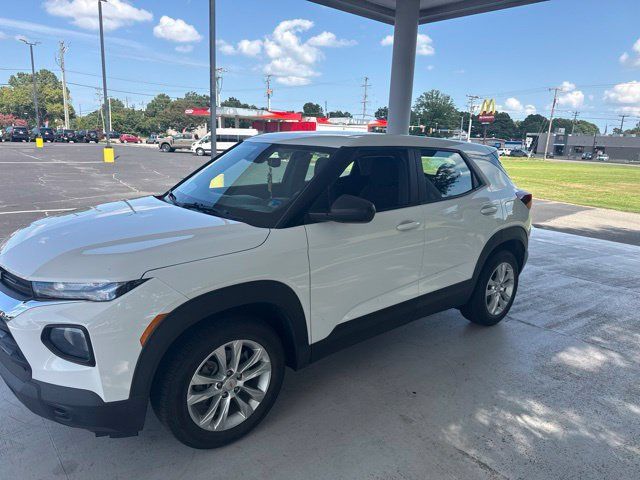 Used 2022 Chevrolet TrailBlazer LS FWD image 8