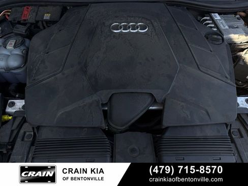 Used 2021 Audi Q8 Prestige w/ Prestige Package image 32