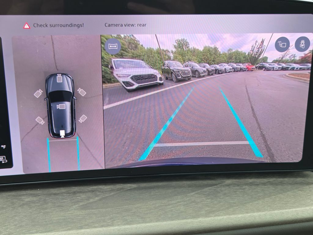 New 2026 Audi Q5 Premium Plus AWD/4WD image 10