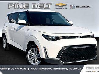 Used 2024 Kia Soul LX FWD video 1