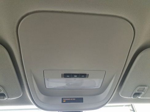 Used 2022 Chevrolet Colorado W/T w/ WT Convenience Package image 18