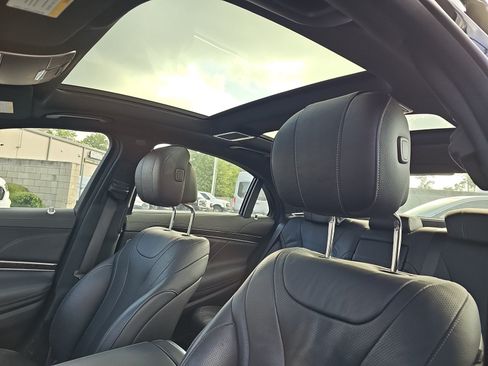 Used 2020 Mercedes-Benz S 450 Sedan image 15
