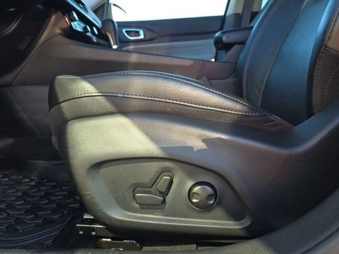 Used 2022 Jeep Compass Latitude image 21