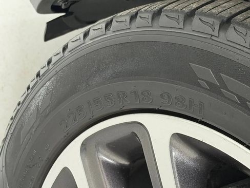 Used 2017 Jeep Renegade Latitude FWD image 48