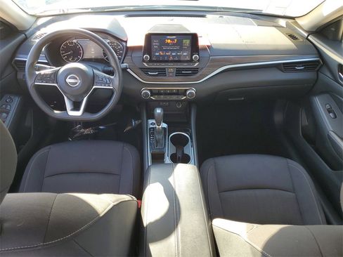 Certified 2024 Nissan Altima 2.5 SV image 21