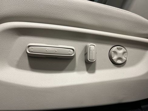 New 2026 Honda Odyssey EX-L image 13