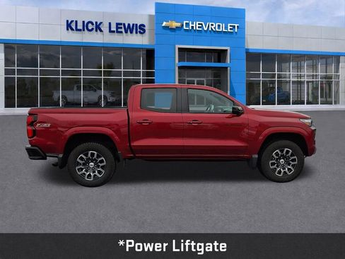 Used 2023 Chevrolet Colorado Z71 w/ Z71 Convenience Package 2 image 9