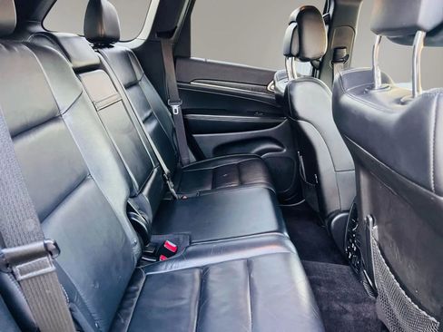 Used 2017 Jeep Grand Cherokee Limited RWD image 27