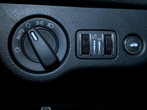 Used 2019 Dodge Challenger SRT Hellcat w/ Laguna Leather Package image 32