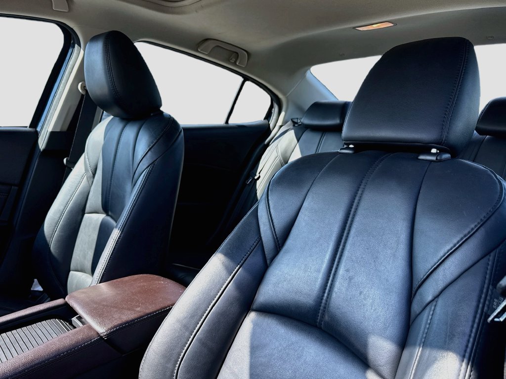 Used 2018 MAZDA MAZDA3 Touring FWD image 25