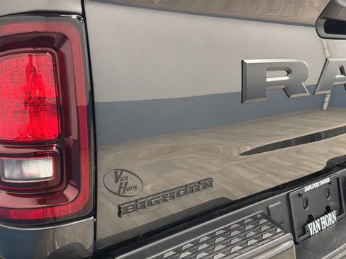 Used 2025 RAM 2500 Big Horn AWD/4WD image 37