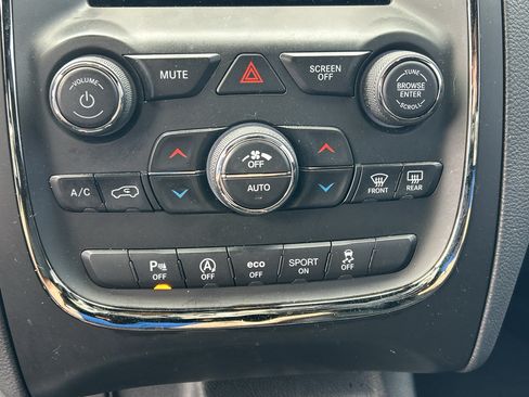 Used 2018 Dodge Durango GT AWD/4WD image 23