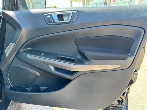 Used 2019 Ford EcoSport SE image 27