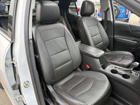 Used 2020 Chevrolet Equinox Premier AWD/4WD image 24