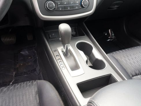 Used 2017 Nissan Altima 2.5 S w/ Power Driver Seat Package FWD image 24