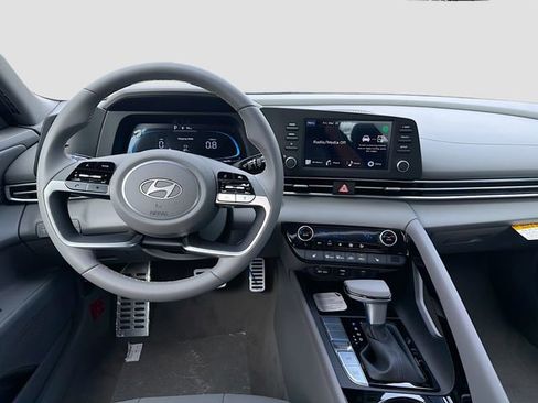 New 2026 Hyundai Elantra SEL Sport Premium FWD image 24