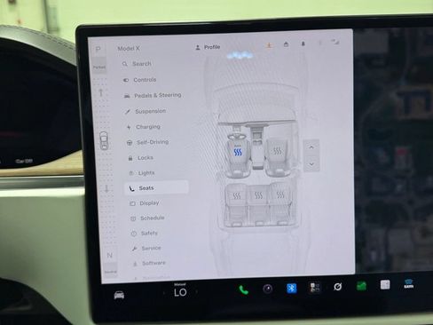 Used 2024 Tesla Model X AWD/4WD image 17