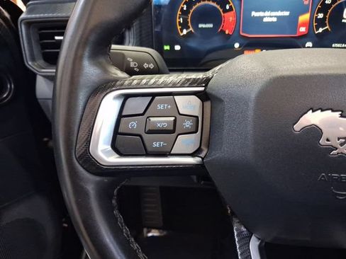 Used 2024 Ford Mustang Convertible RWD image 12