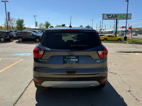 Used 2019 Ford Escape SEL AWD/4WD image 10