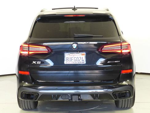 Used 2021 BMW X5 xDrive40i w/ M Sport Package image 8