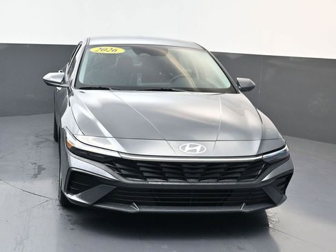Certified 2026 Hyundai Elantra SE FWD image 9
