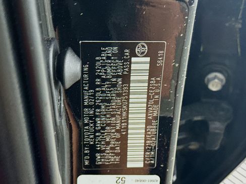 Used 2019 Toyota Camry SE image 39