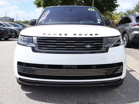 Used 2023 Land Rover Range Rover SV AWD/4WD image 12