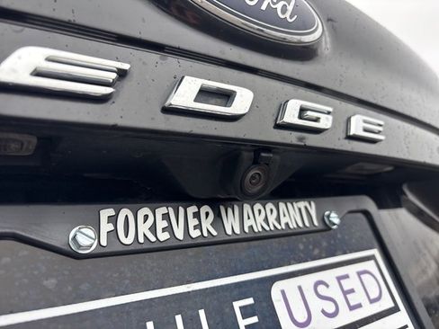 Used 2022 Ford Edge SEL image 6