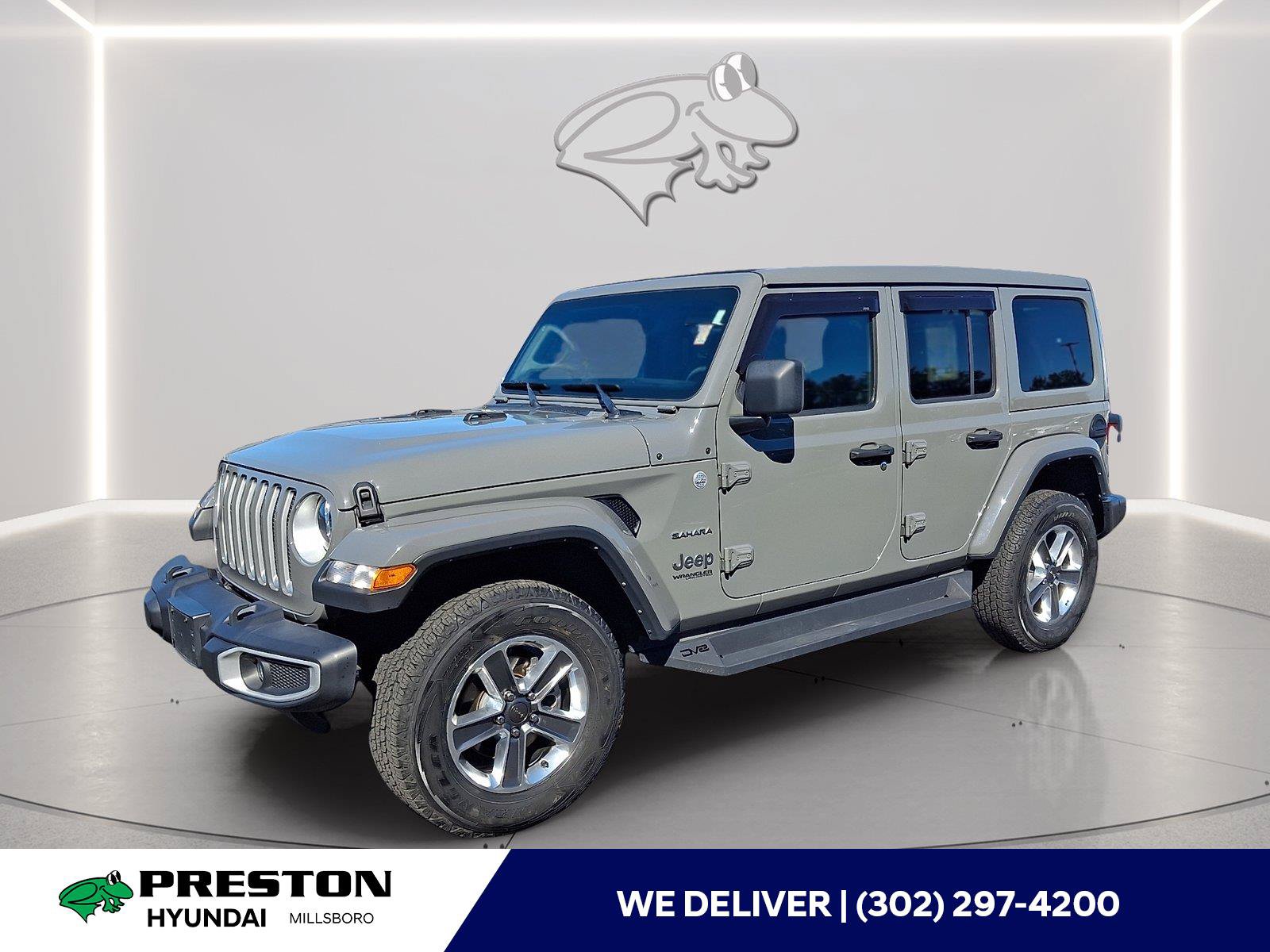 Used 2022 Jeep Wrangler Unlimited Sahara w/ Cold Weather Group AWD/4WD image 1