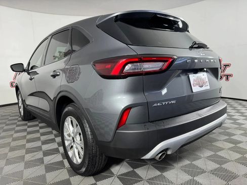 Used 2025 Ford Escape Active FWD image 26