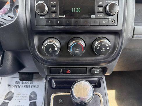 Used 2016 Jeep Patriot Sport FWD image 29