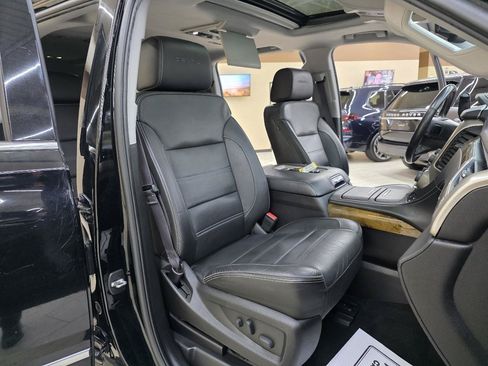 Used 2017 GMC Yukon XL Denali w/ Open Road Package AWD/4WD image 20