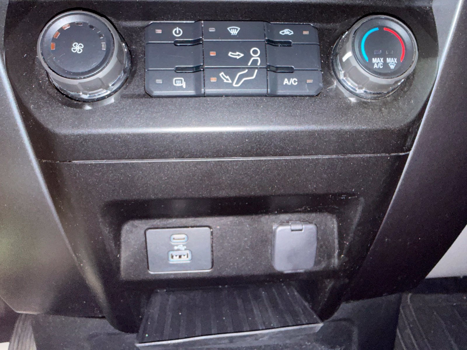 Used 2021 Ford F250 XLT AWD/4WD image 32