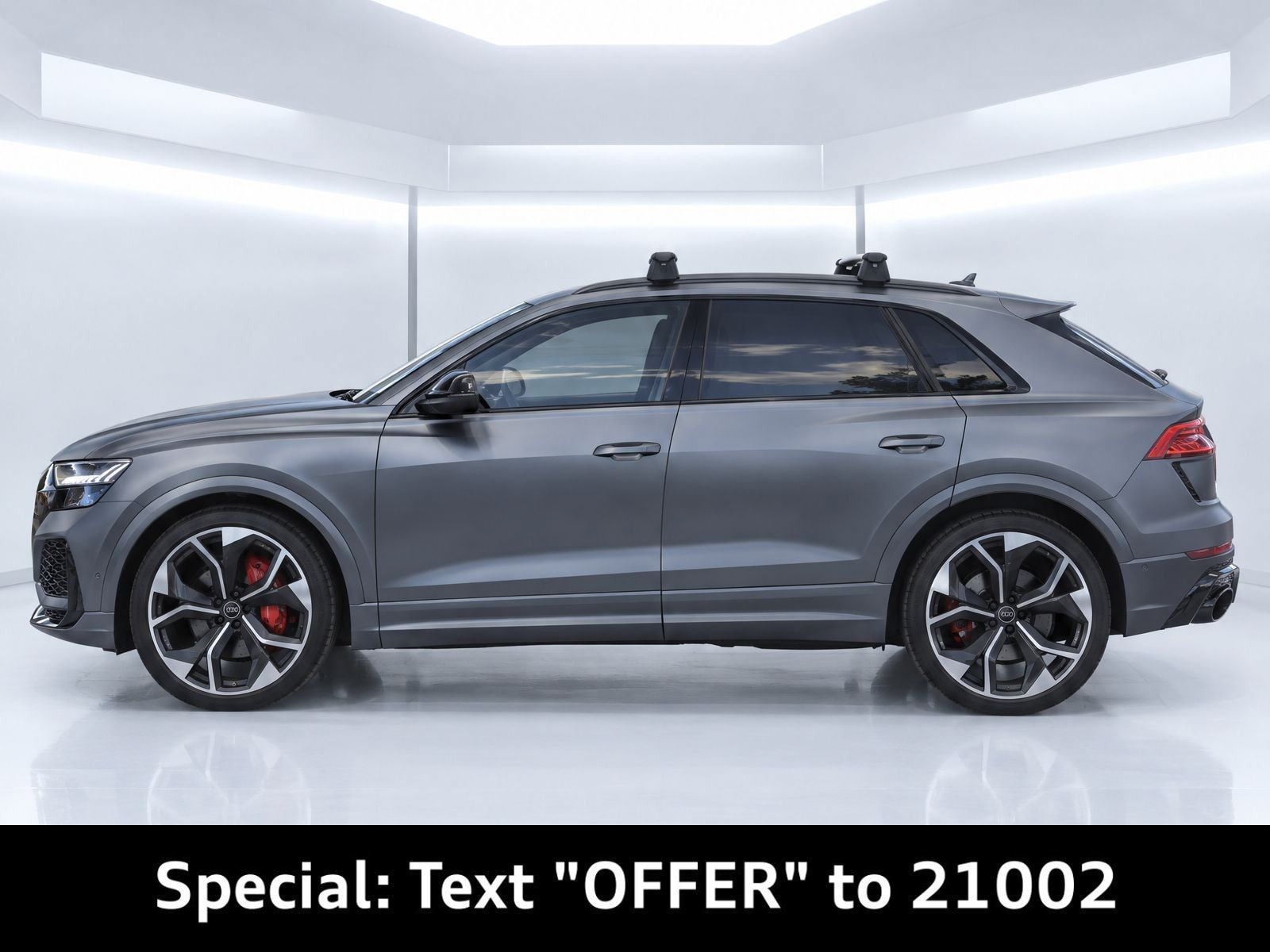 Used 2022 Audi RS Q8 AWD/4WD image 2