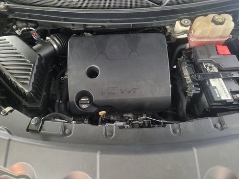 Used 2018 Chevrolet Traverse LT image 30