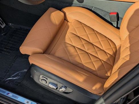 New 2026 BMW X7 xDrive40i w/ M Sport Package image 4