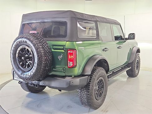 Used 2022 Ford Bronco Big Bend w/ Sasquatch Package image 7