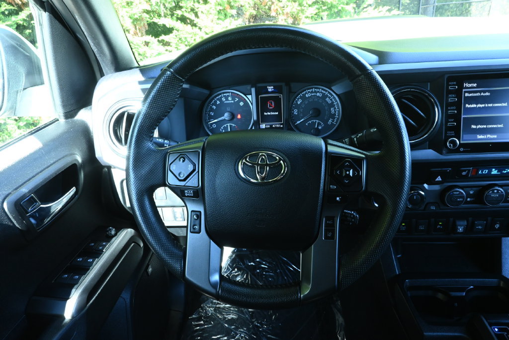 Used 2021 Toyota Tacoma TRD Pro AWD/4WD image 17