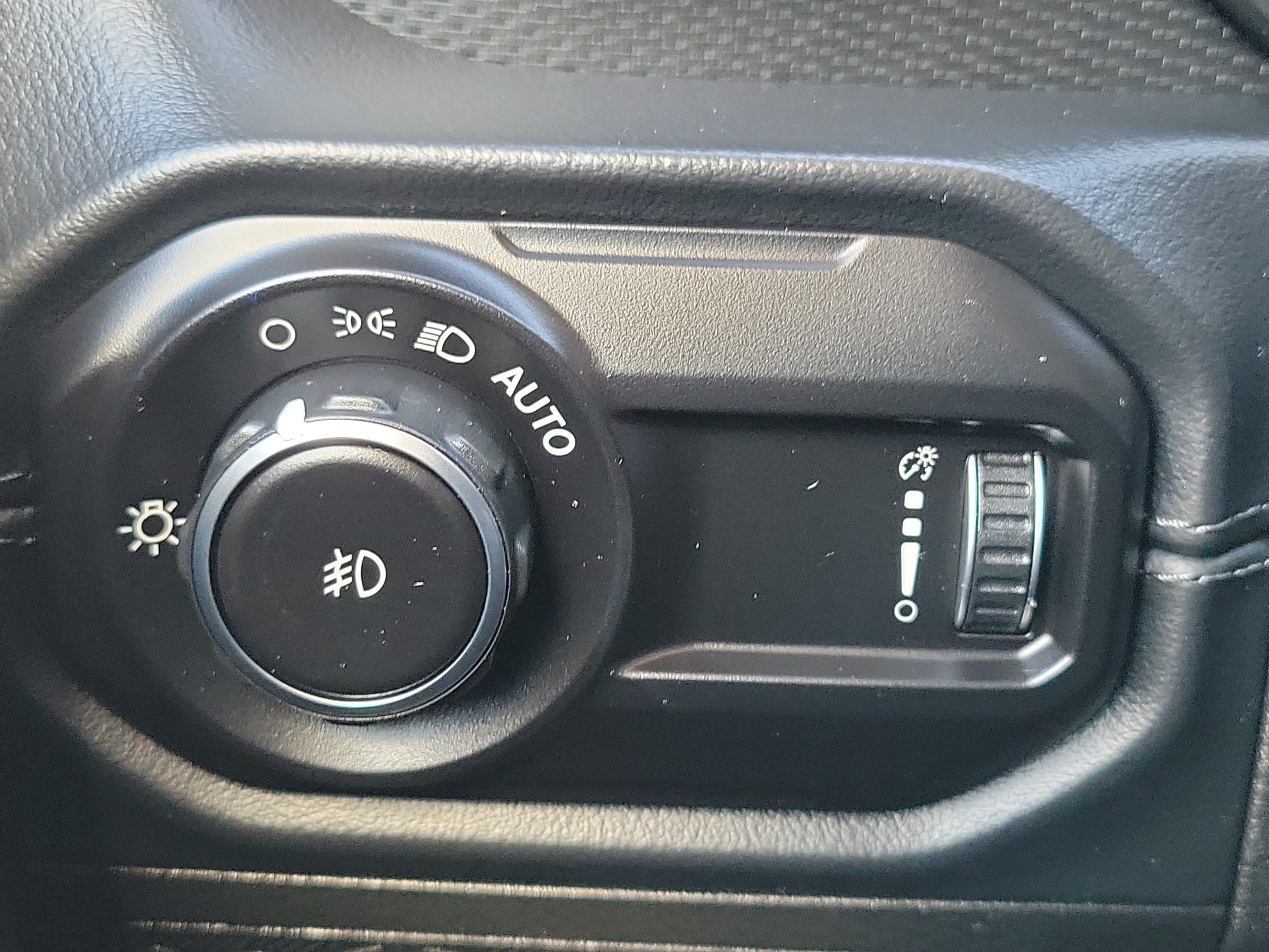Used 2026 Jeep Wrangler Unlimited Rubicon 392 AWD/4WD image 25