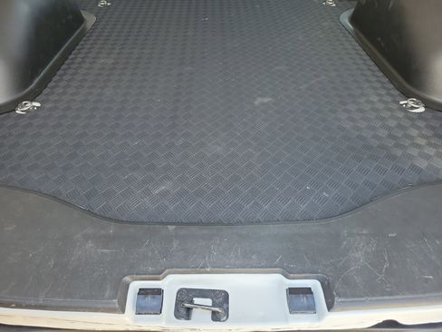 Used 2024 Chevrolet Express 2500 w/ Driver Convenience Package image 11