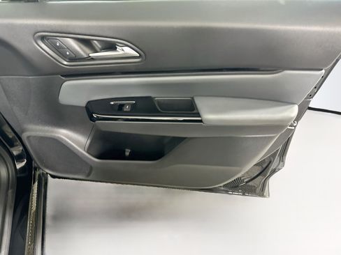 Used 2025 Honda Prologue Touring image 32