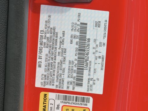 Used 2016 Ford Mustang Shelby GT350 w/ Track Package RWD image 37